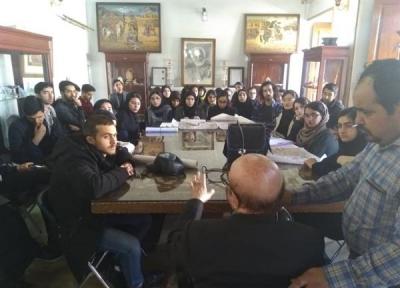 برگزاری کارگاه آموزشی طراحی مقرنس و یزدی بندی برای دانشجویان رشته معماری دانشگاه فردوسی مشهد