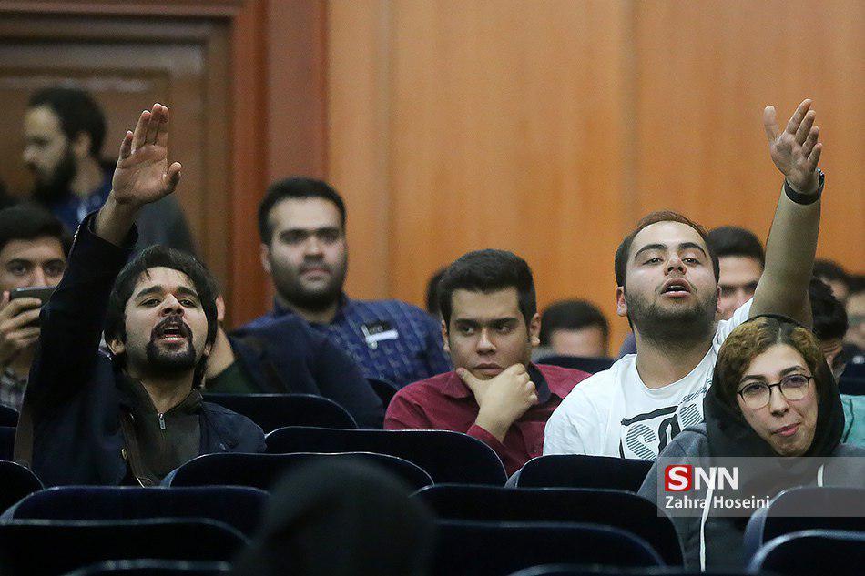 کانون های فرهنگی دانشگاه علوم پزشکی کرمان اعتصاب کردند